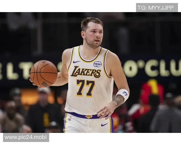 东契奇狂砍44分9篮板 创历史纪录 湖人缺詹姆斯伤停强势摘步行者 东契奇狂砍44分9篮板 创历史纪录 湖人缺詹姆斯伤停强势摘步行者